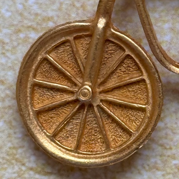 Reserved VINTAGE Brooch Bicycle Rhinestones Matte Gold Whimsical - Picture 3 of 6